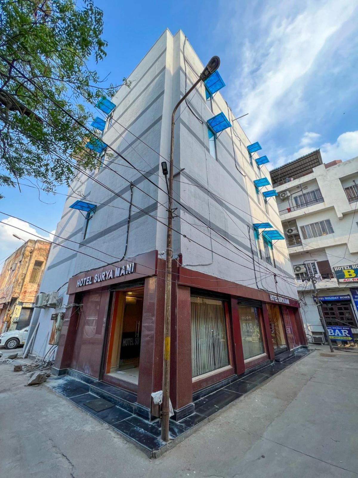 Hotel Suryamani ชัยปุระ ภายนอก รูปภาพ