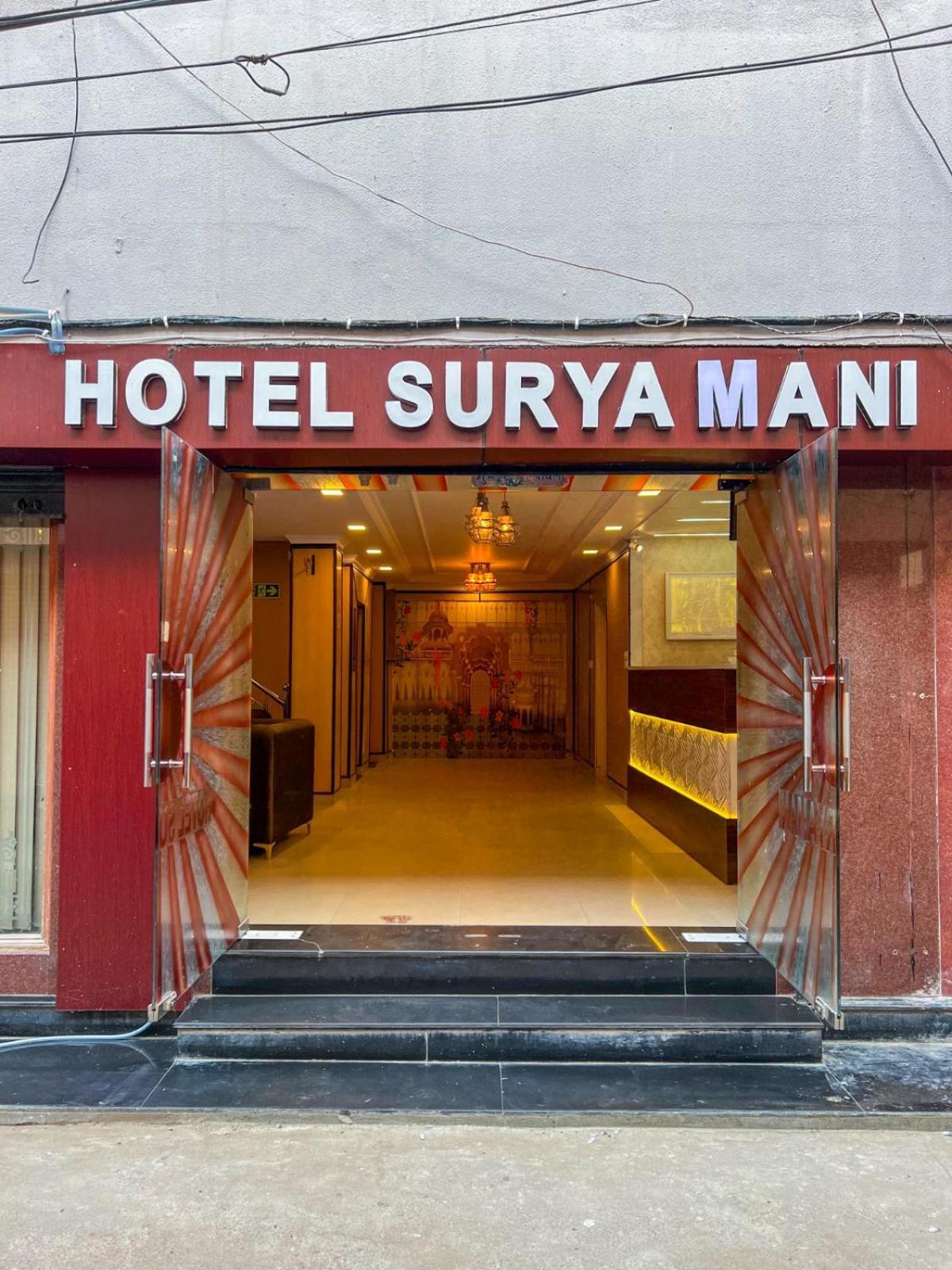 Hotel Suryamani ชัยปุระ ภายนอก รูปภาพ
